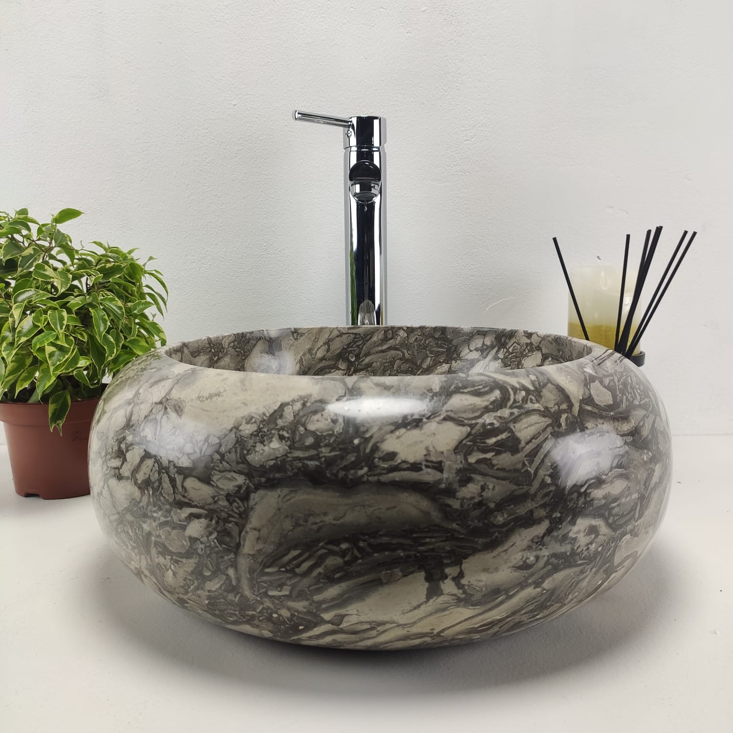 011bcsb2vki869xo6jmnstg3biiraejn