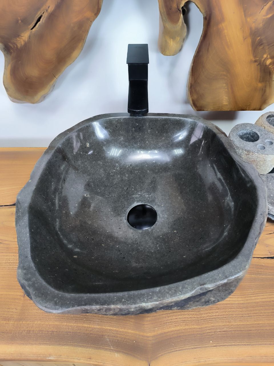 Раковина из речного камня RS-66334 44х44х15 из натурального камня