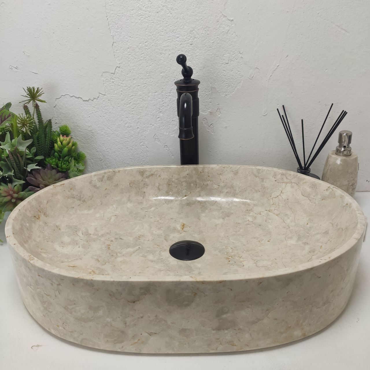 Раковина из мрамора Oval Cream Big OM-61548 60*40*13 из натурального камня