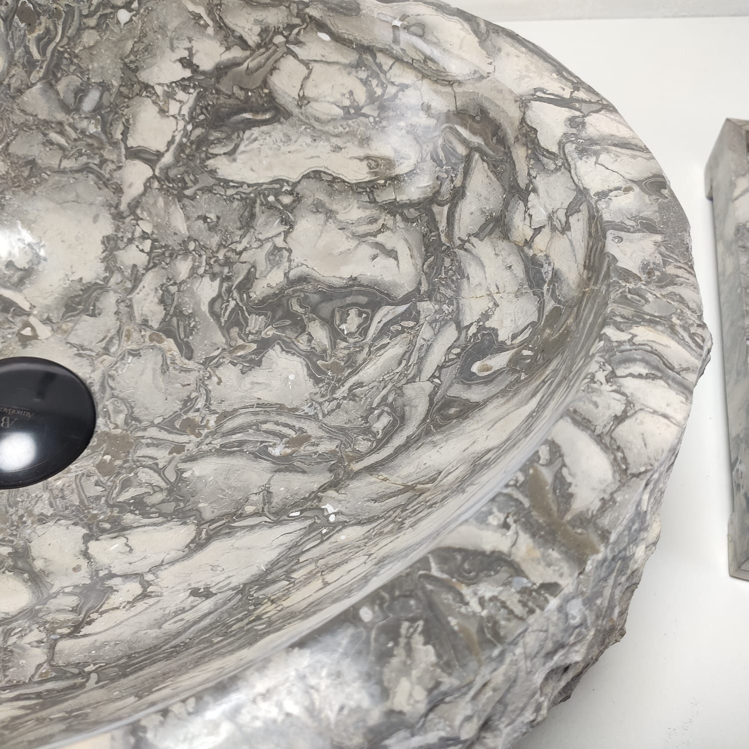 bszpb8adv74tvusan1fzrurk2hdkmlie