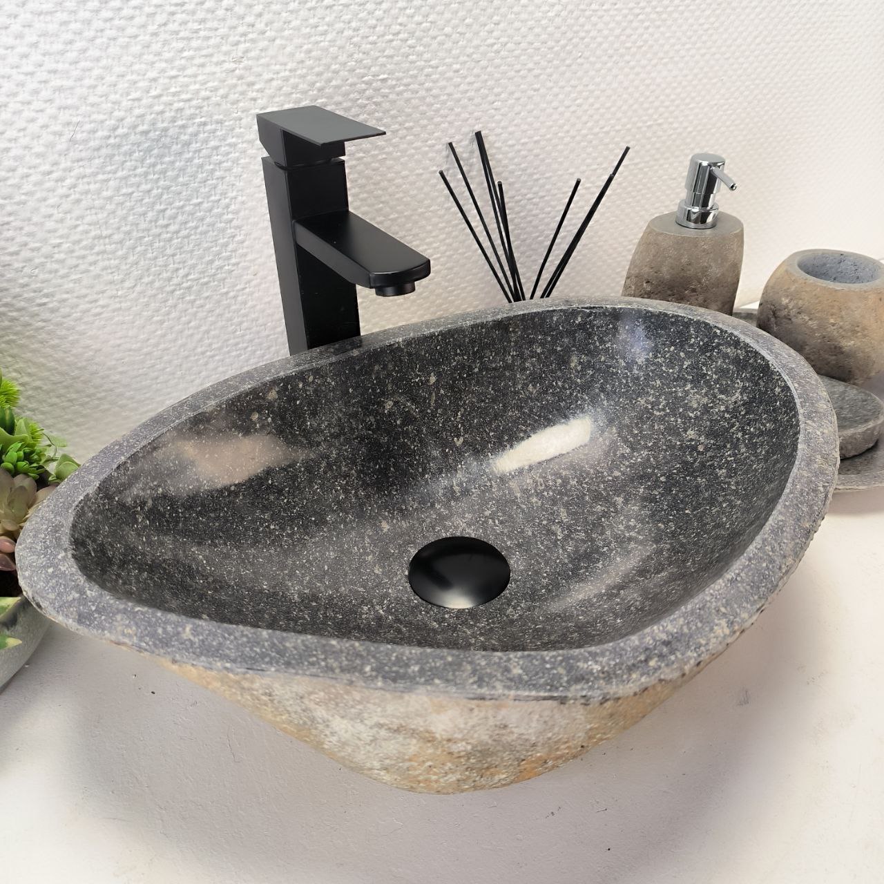 7hftg4hu7c3kwslljpsc0yeddsbewpe1