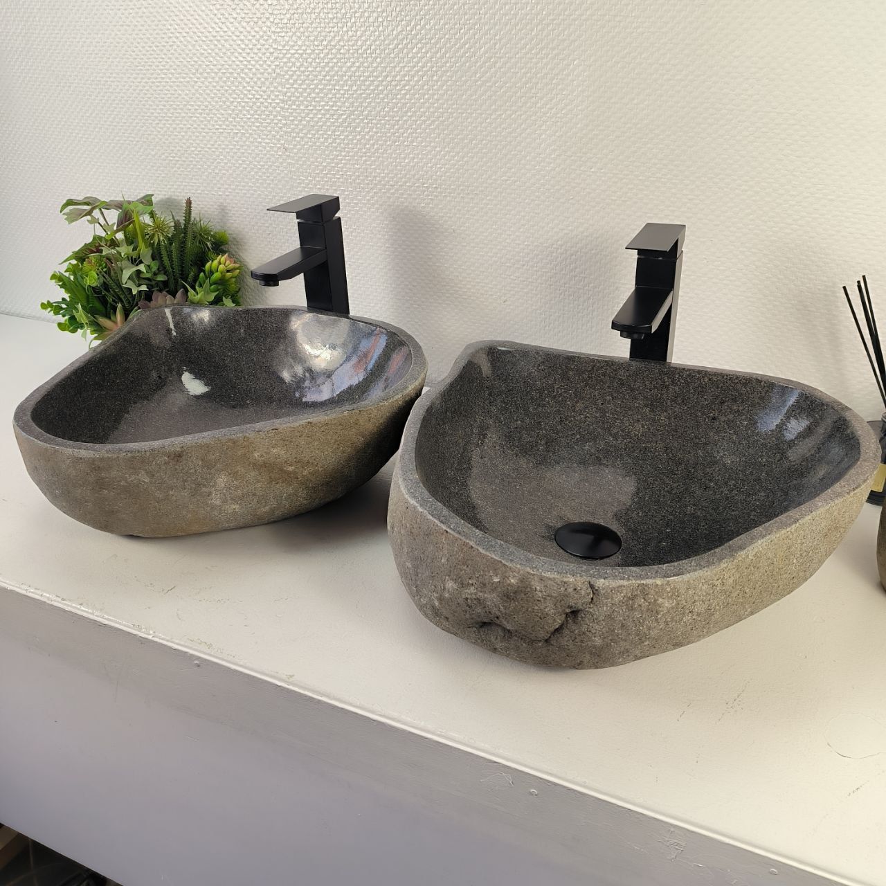 Раковина из речного камня ПАРА! RS-65495 47*43*15 0865