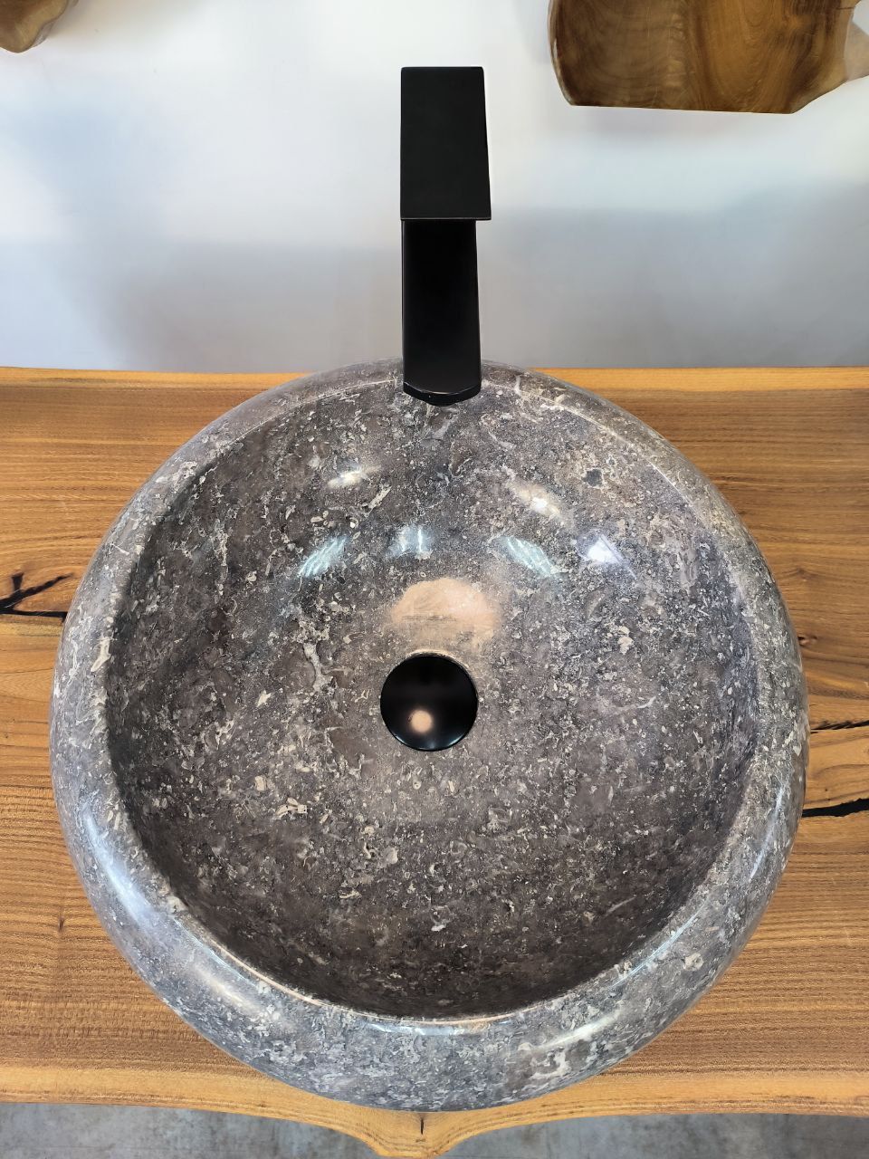 Раковина из мрамора Donut Grey DM-65868 45х45х15 из натурального камня