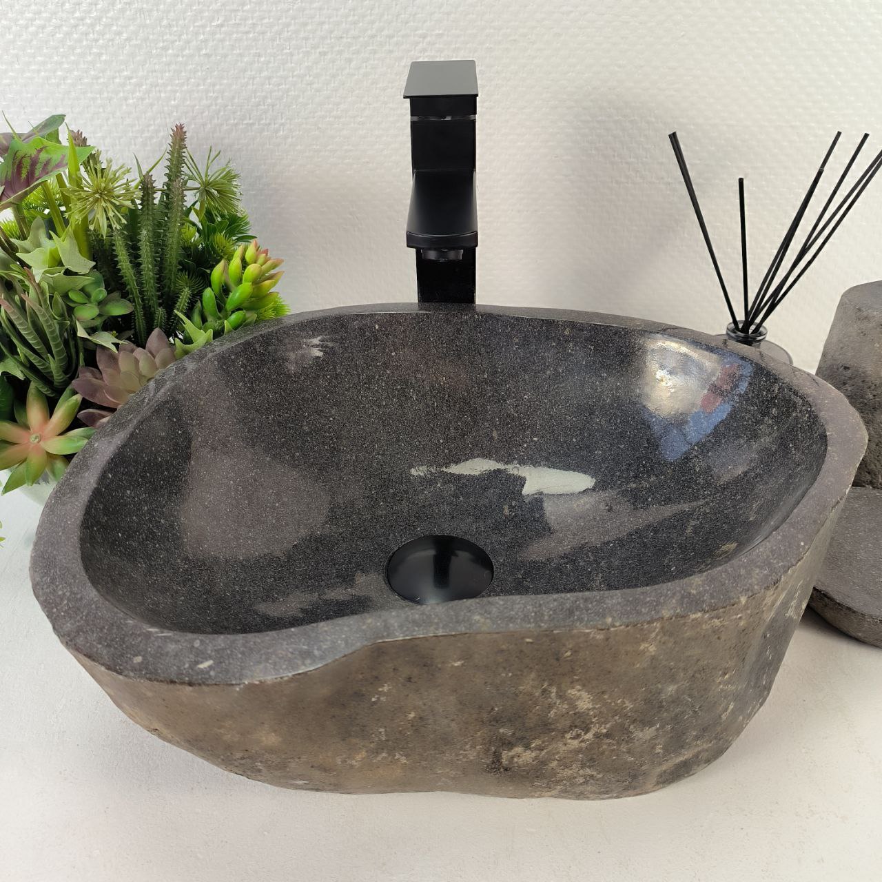 428xz7ygvady6tzra92786o75cz7treg