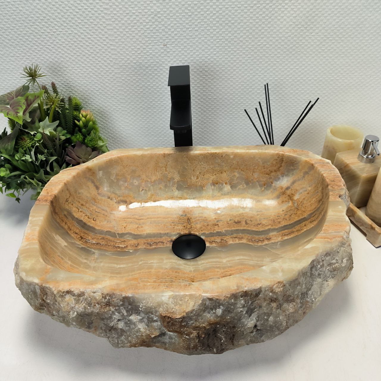 gmaewcou7wjhi9z3rx1i4v6cq1owf6hi