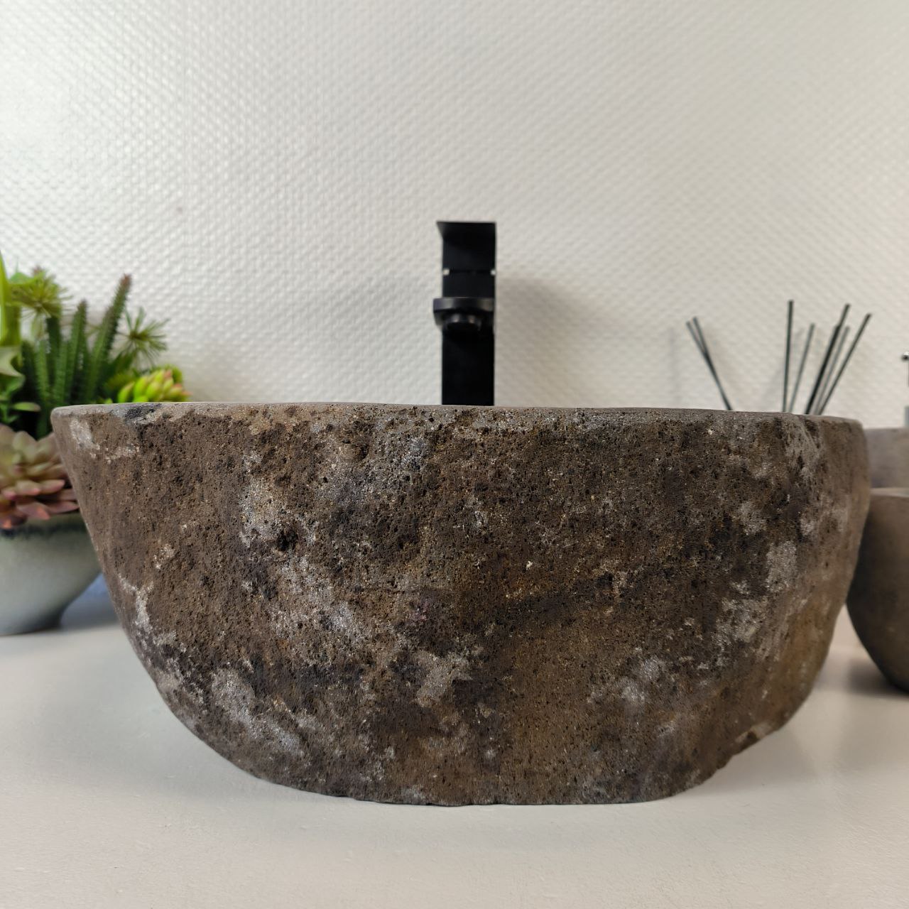 photo_2024-05-03_10-19-12