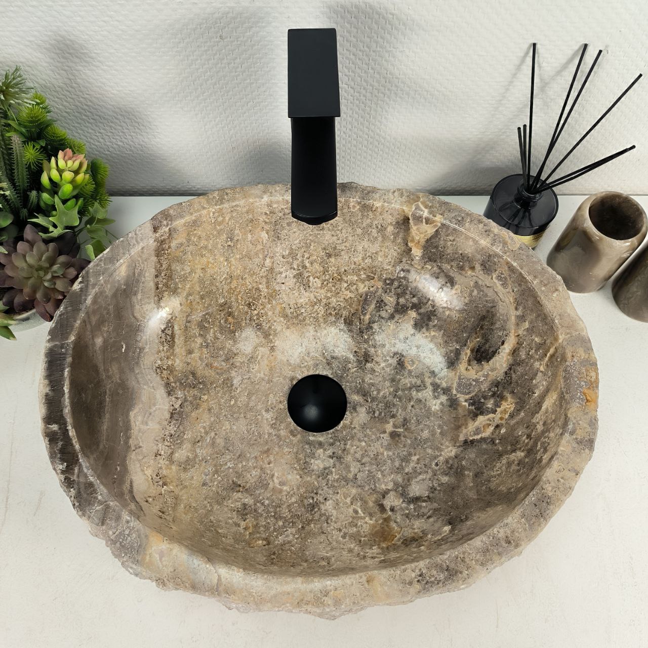 l76n639m664wa3ujfbbvm2vijgxahthq