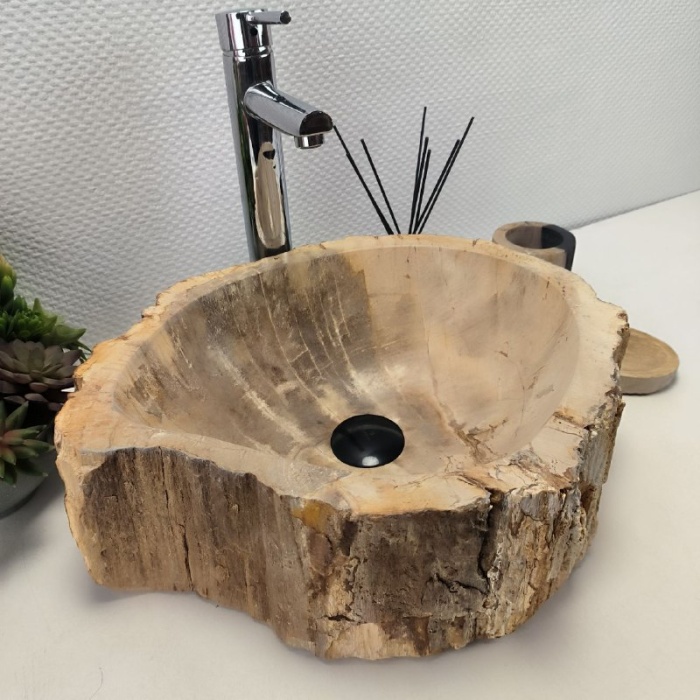 6au9mrb0vry6c6ciad7r2d3f4a8fmxzn