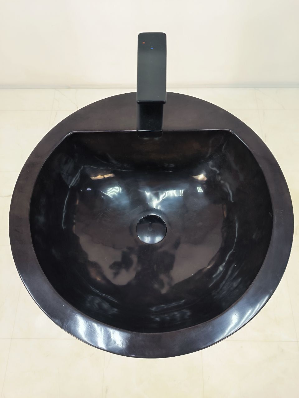 Раковина напольная из мрамора Black MN-61363 (45*45*90)