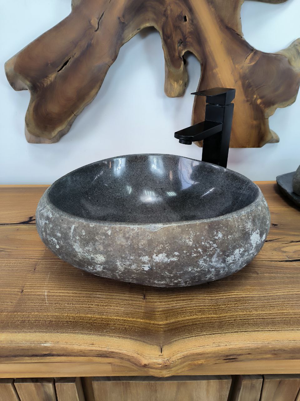 a35a8124-0f30-466c-97d4-92ced3efa020