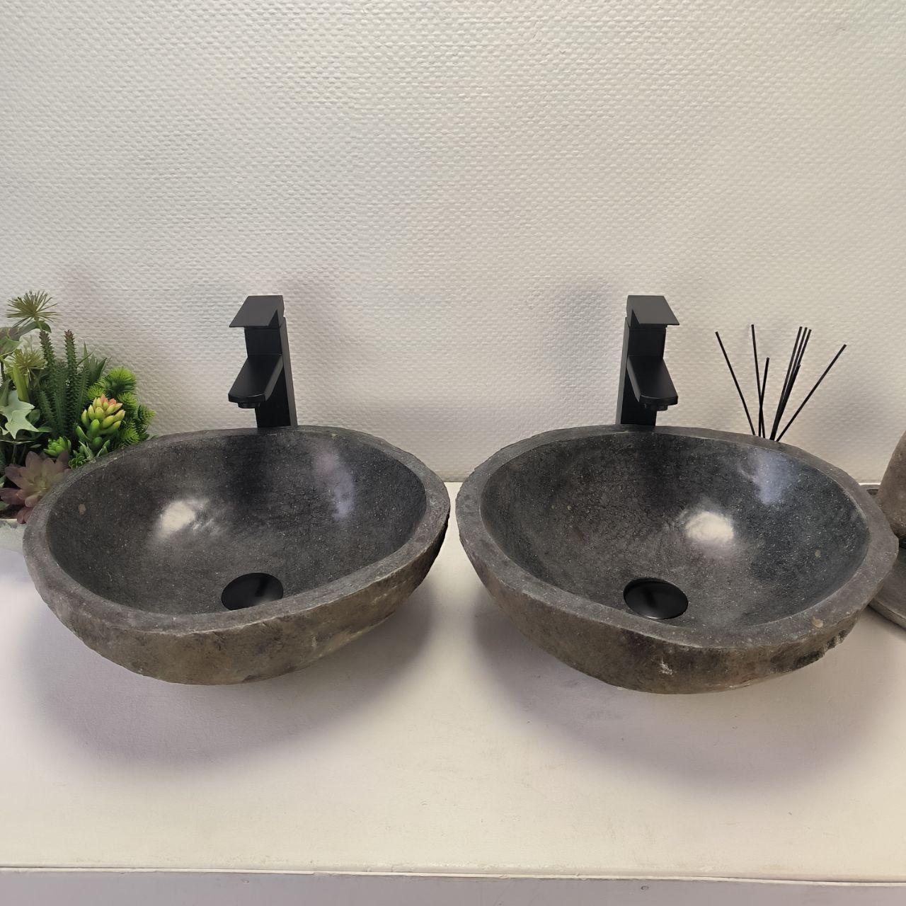 Раковина из речного камня ПАРА! RS-63700 43*40*15 2шт 0126