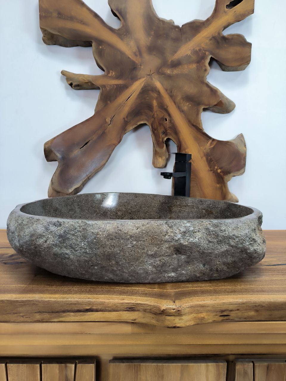 6a5643ad-2f5a-4f2e-82e8-0955fc85f421