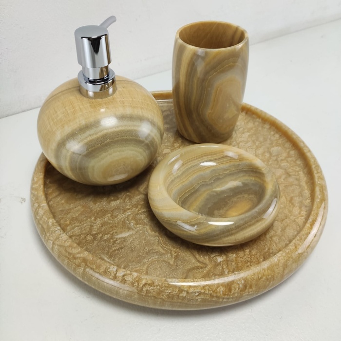 jv35m9dc2c5zm5e1t3u4ch79dg083qwd