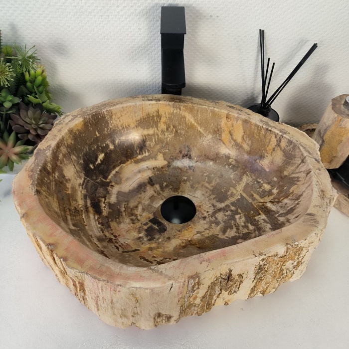 nguww88t233s1dadpe3qpmwz122gqebc