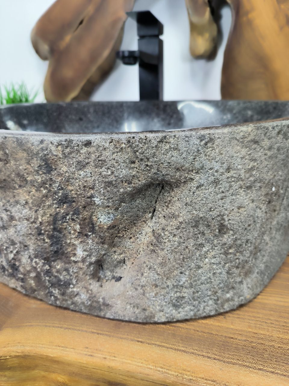 Раковина из речного камня RS-66346 60х40х15 из натурального камня