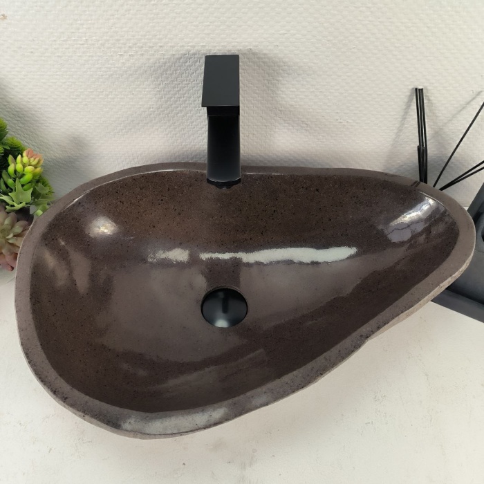 av5yu76e972awmnm56o6hg6om8mo2xsi