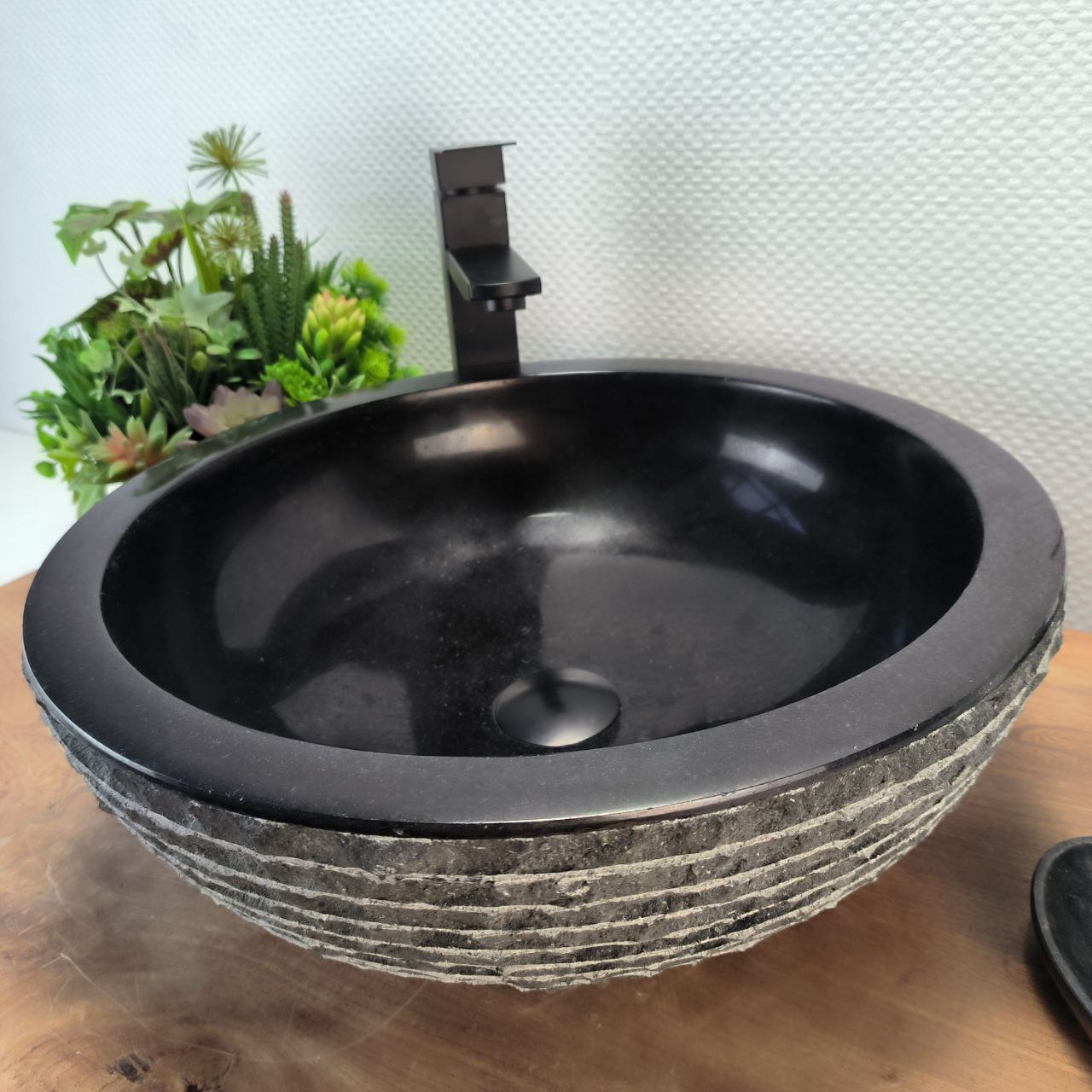 gr7m0ly581n3jg0k0fsth0ikngxq4prt