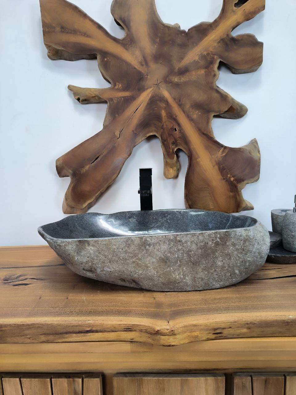 Раковина из речного камня RS-66324 63х33х15 из натурального камня