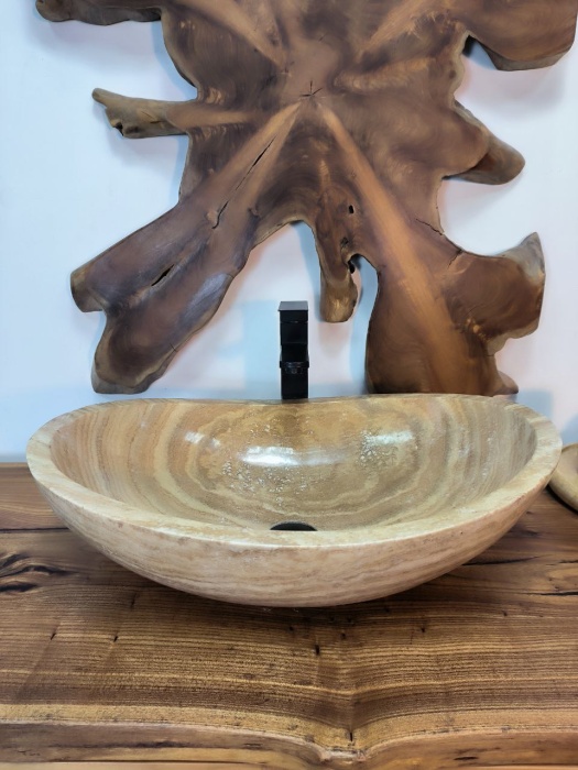 aa5a58ee-7b7e-4666-8ae3-710e2d4b4f7b