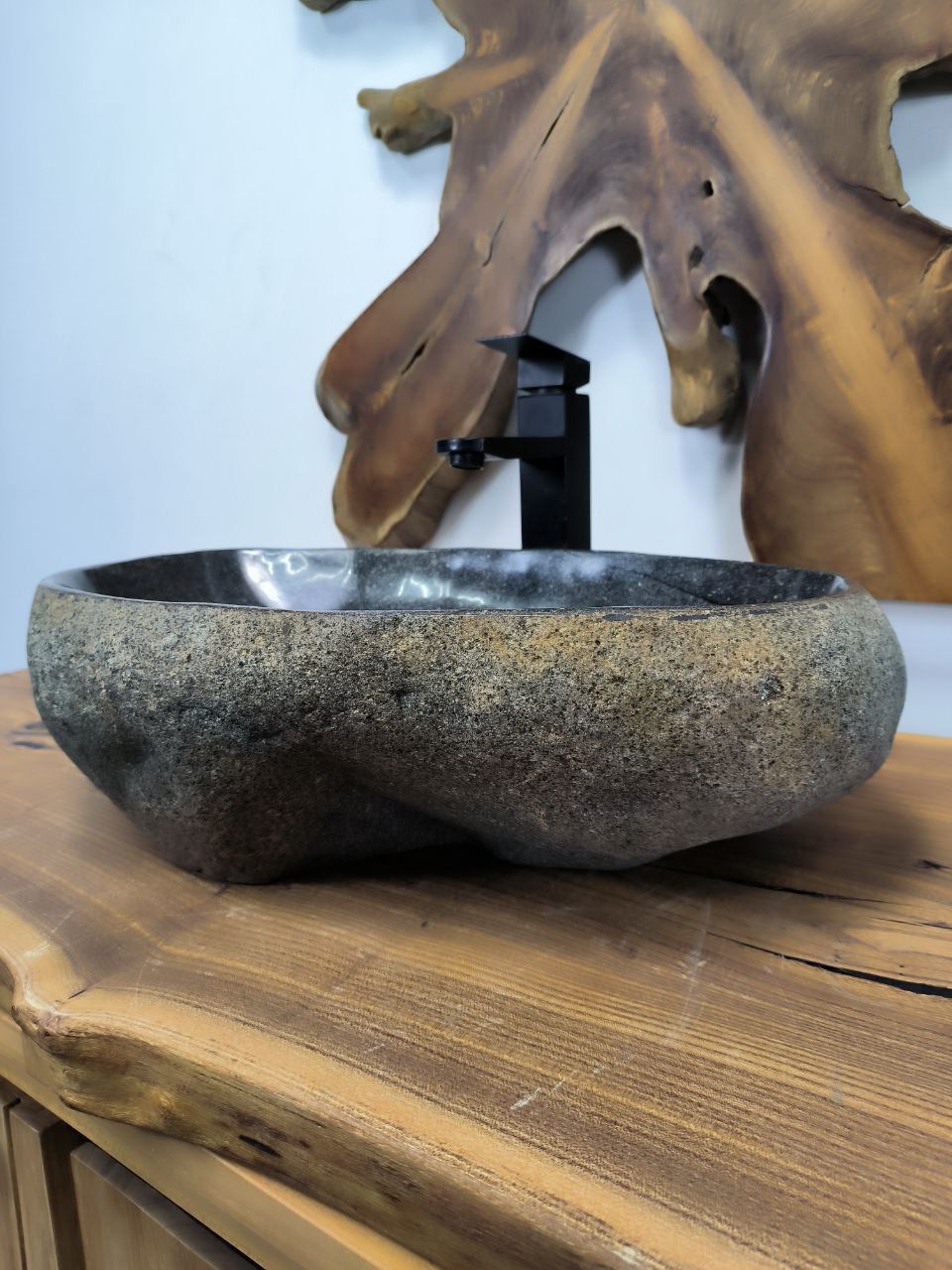 Раковина из речного камня RS-66411 56х35х15 из натурального камня