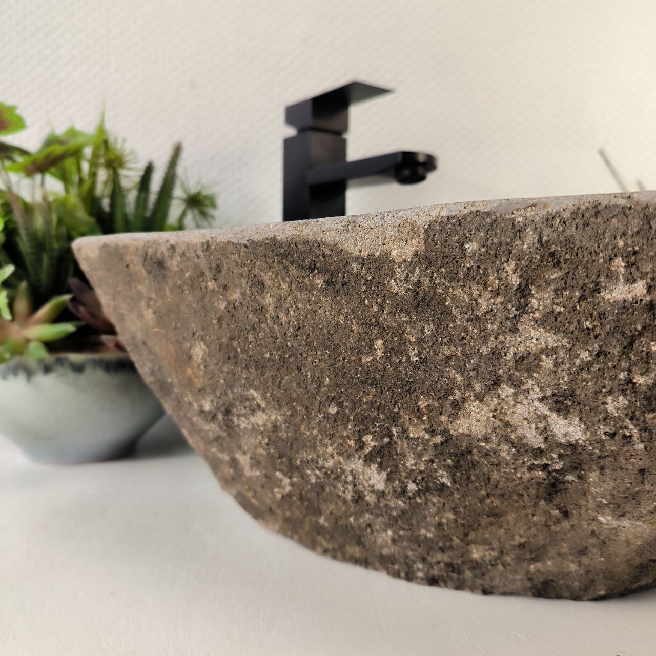 m33v1prrpi2rkwn9khmx9kysosd957uu