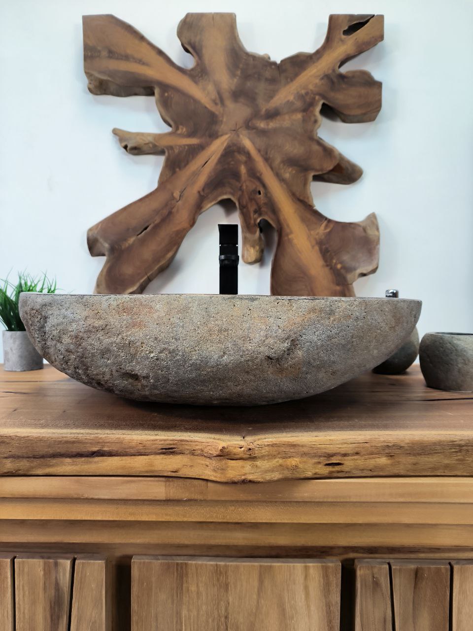 photo_2025-05-17_09-17-56