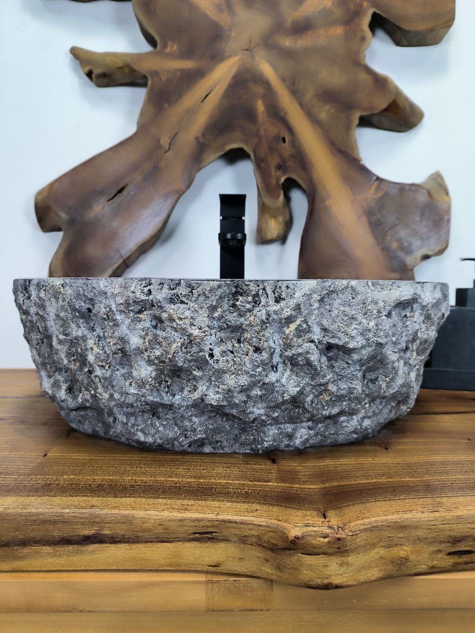 01f0e991-4100-4353-b17d-99b354fd26bd