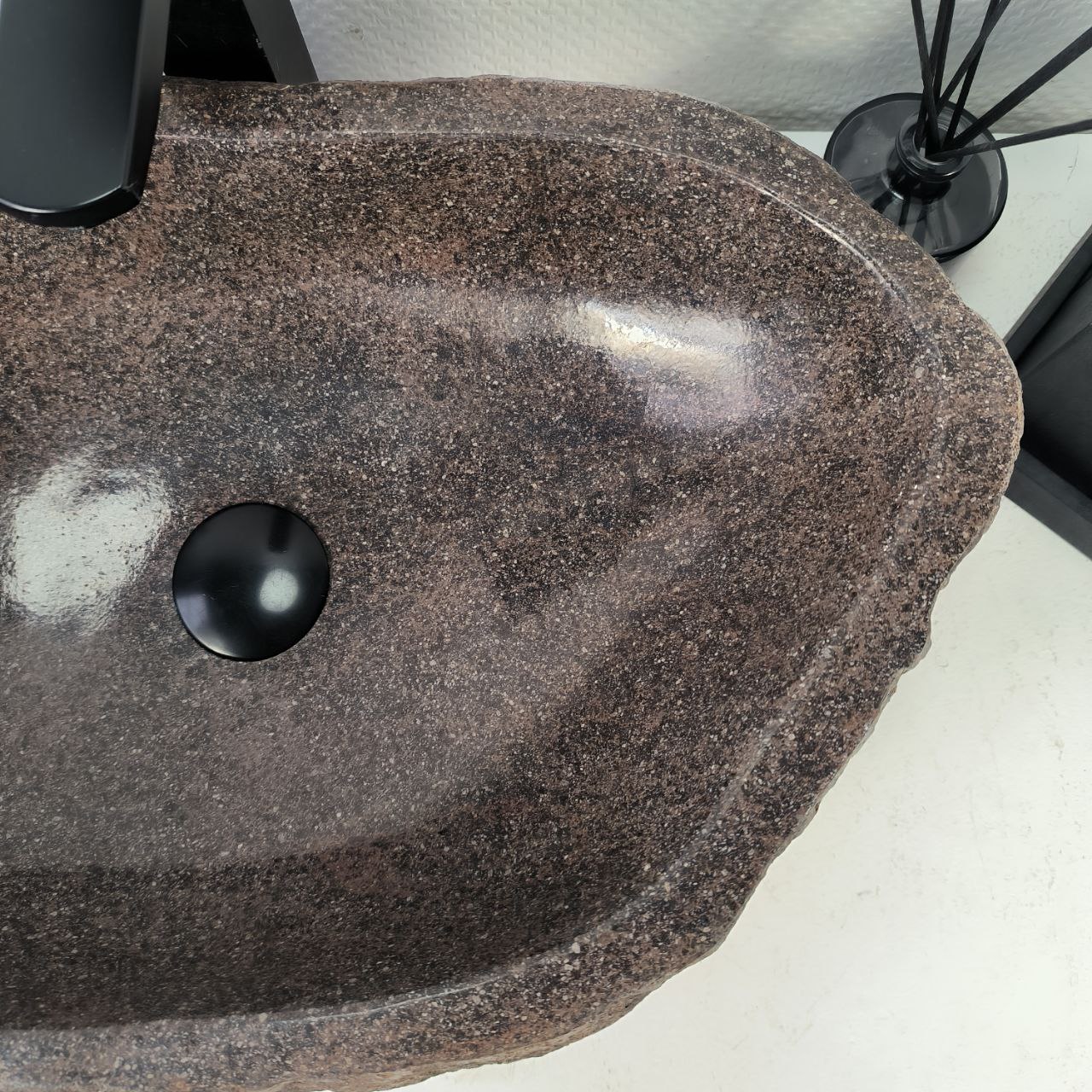 xm69zhj2n68b06322ax4bxpojb62884v