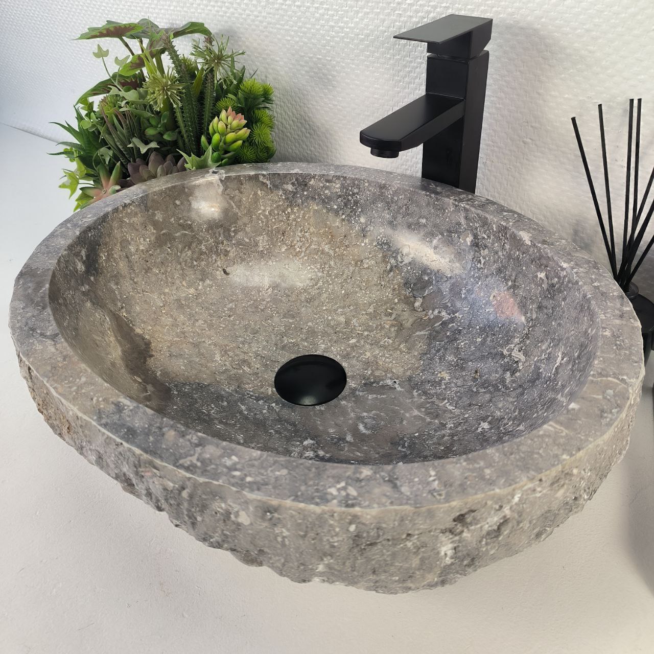 u4yd3tgzr213if0g1gpbrc462f9m8e28