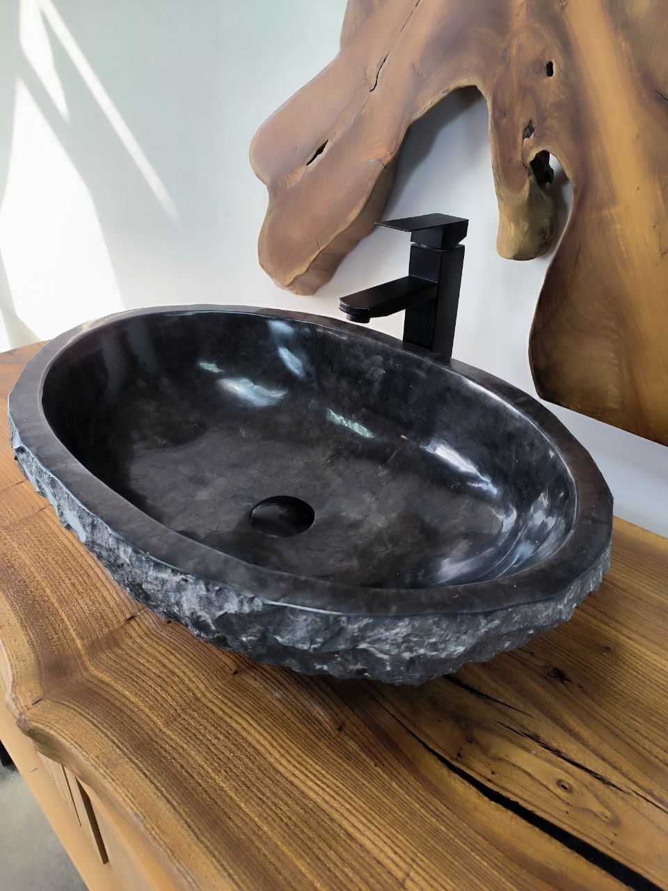 Раковина из мрамора Erozy Black EM-66594 62х41х16 из натурального камня