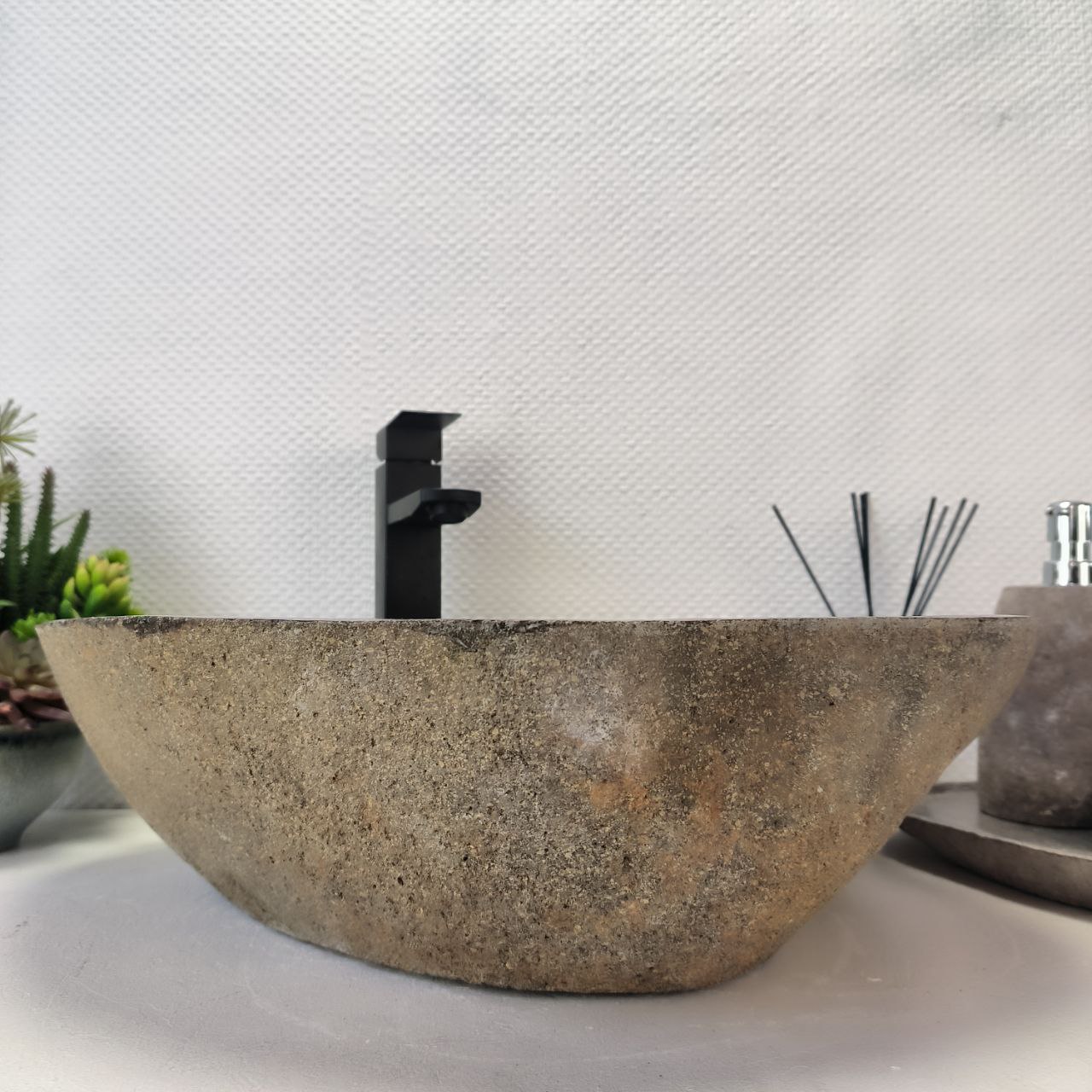 hbgs1k38fjoin2p5vv1zams5qpl45eib