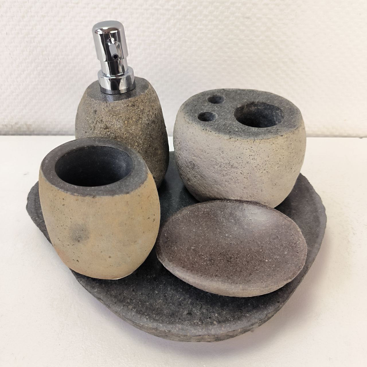 02bj3ue7ij8ybb6mf23rt7htr3rkbt2e