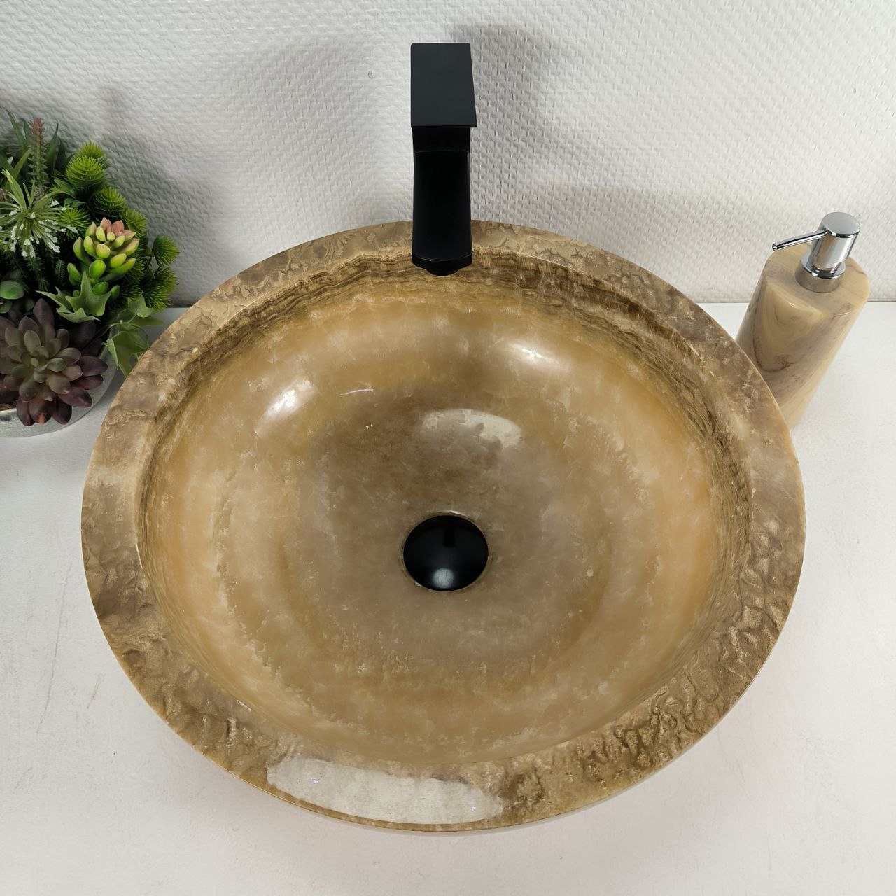 ltrg3xa7vomb6klzyp6i27f81twwi6l6