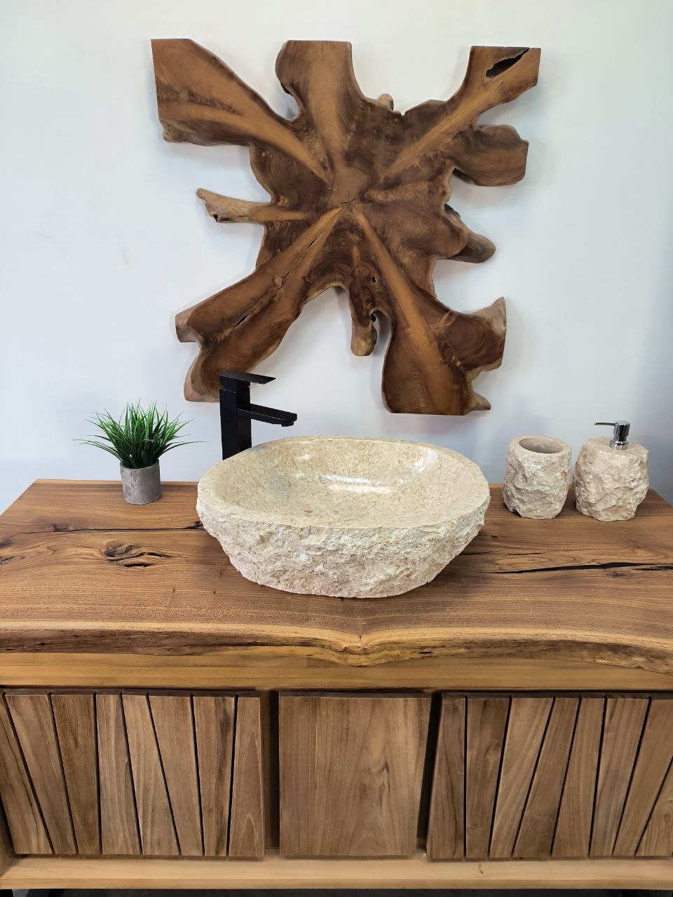 photo_2025-05-17_10-15-17