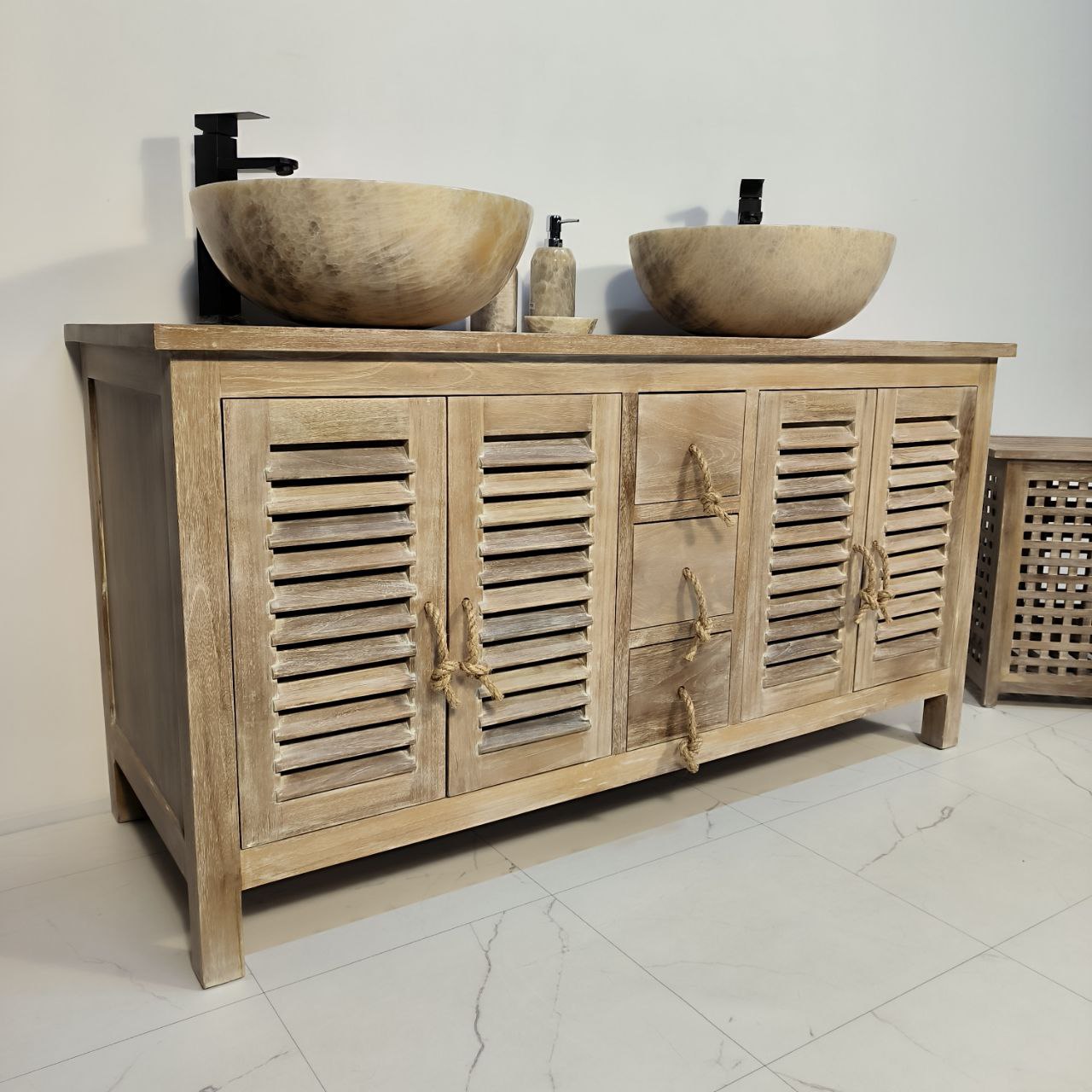 h8hozxwuslh9y390rzrjn749r91jxrau