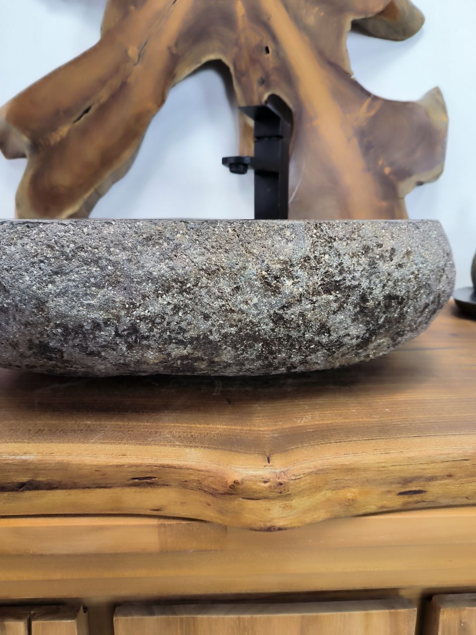Раковина из речного камня RS-66431 55х42х15 из натурального камня