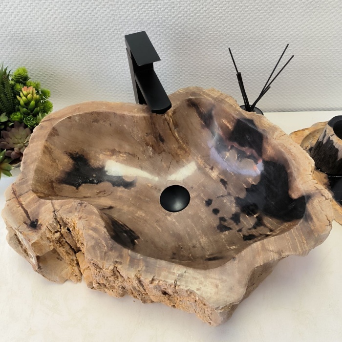 1ggl82tclh8779r1xvng63wk9fzee8r3