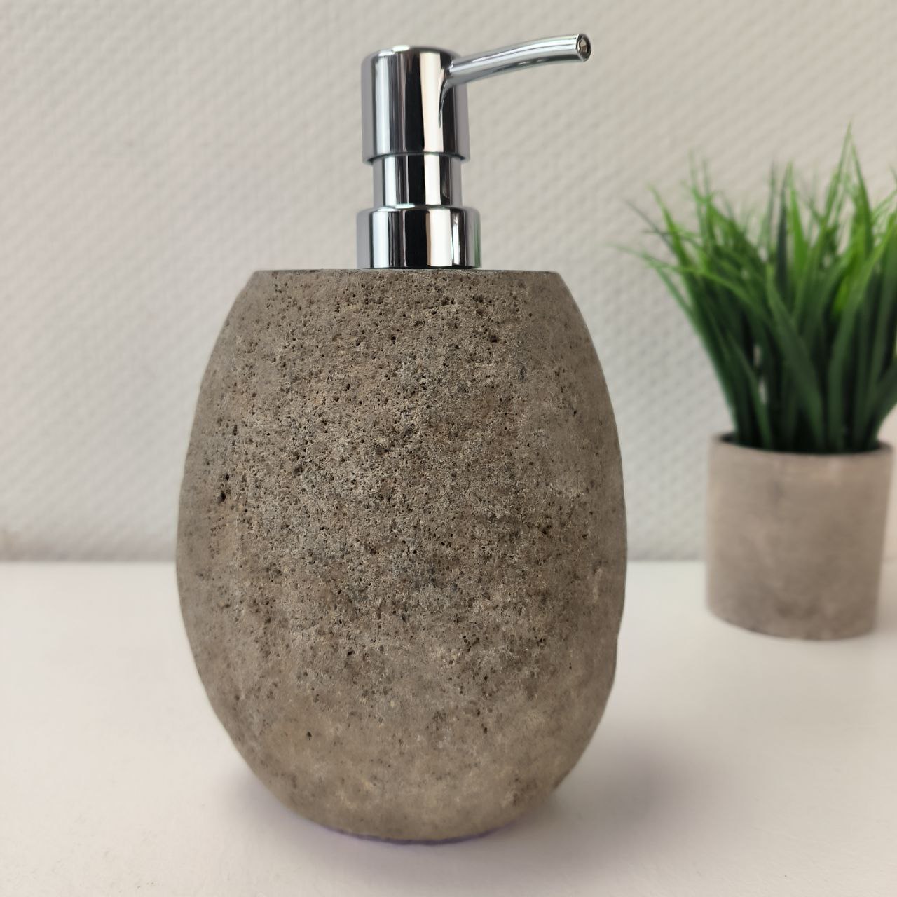 y12gfzxo0xzdky2bi6sdr2kt64fitxeb