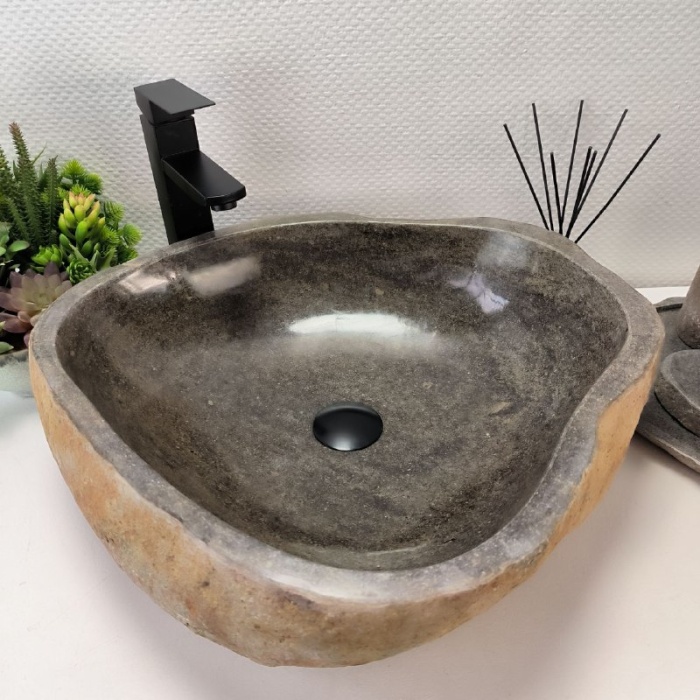 q4gxpj7t578tc355yrv5zlv7ktado1c5