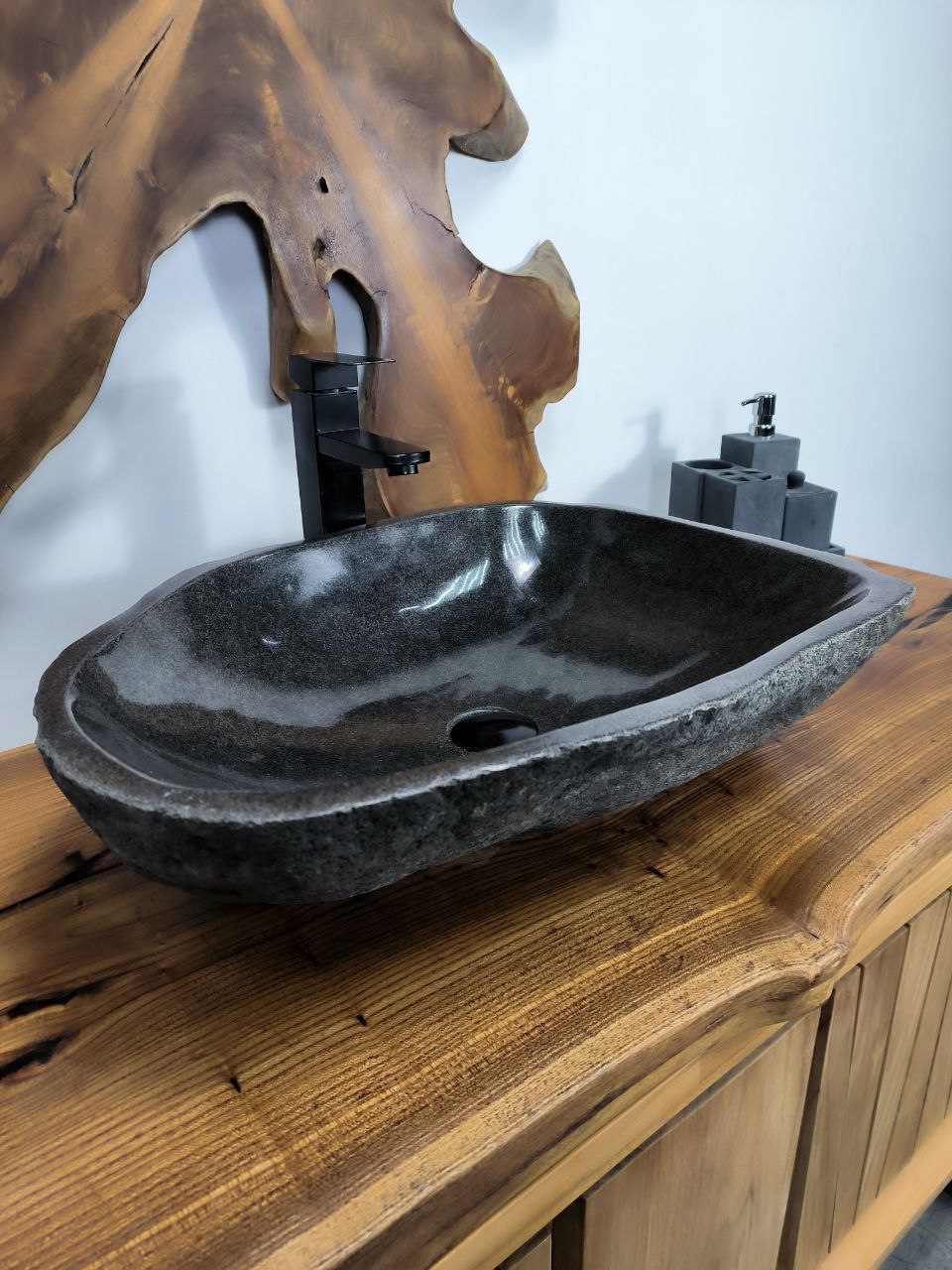 5e33a8c9-b0df-41ff-b180-8f30b2519586