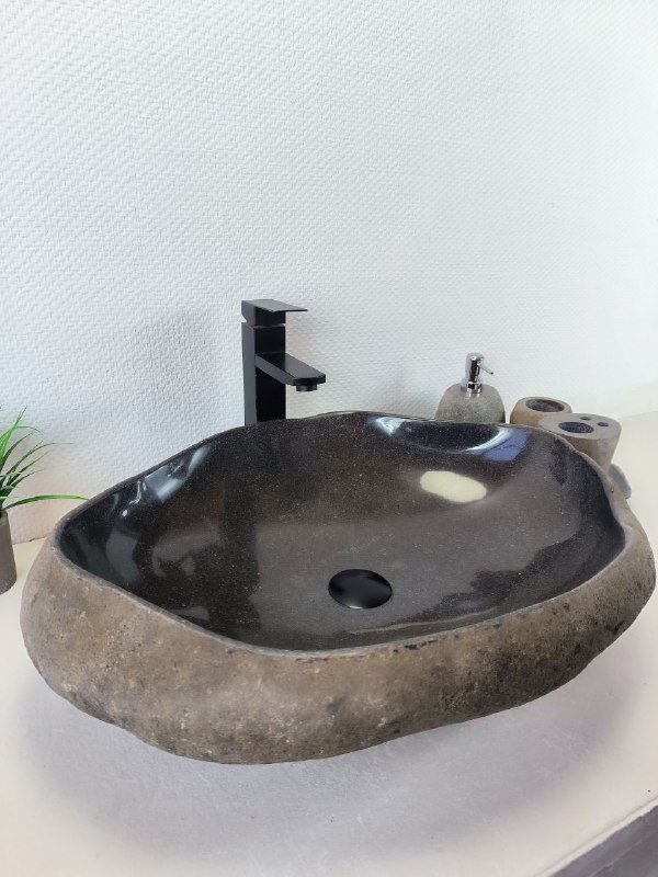 Раковина из речного камня RS-66209 63х47х15 из натурального камня
