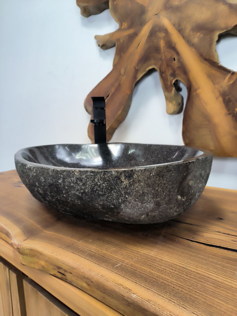 Раковина из речного камня RS-66428 56х40х15 из натурального камня