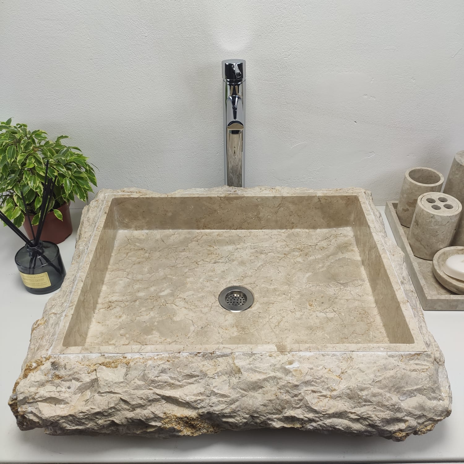 bqxg7t0787617c9u36rprzuewq7pn9c1