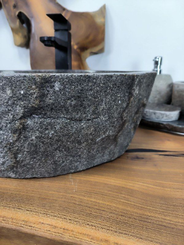 Раковина из речного камня ПАРА! RS-66393 51х35х16 из натурального камня