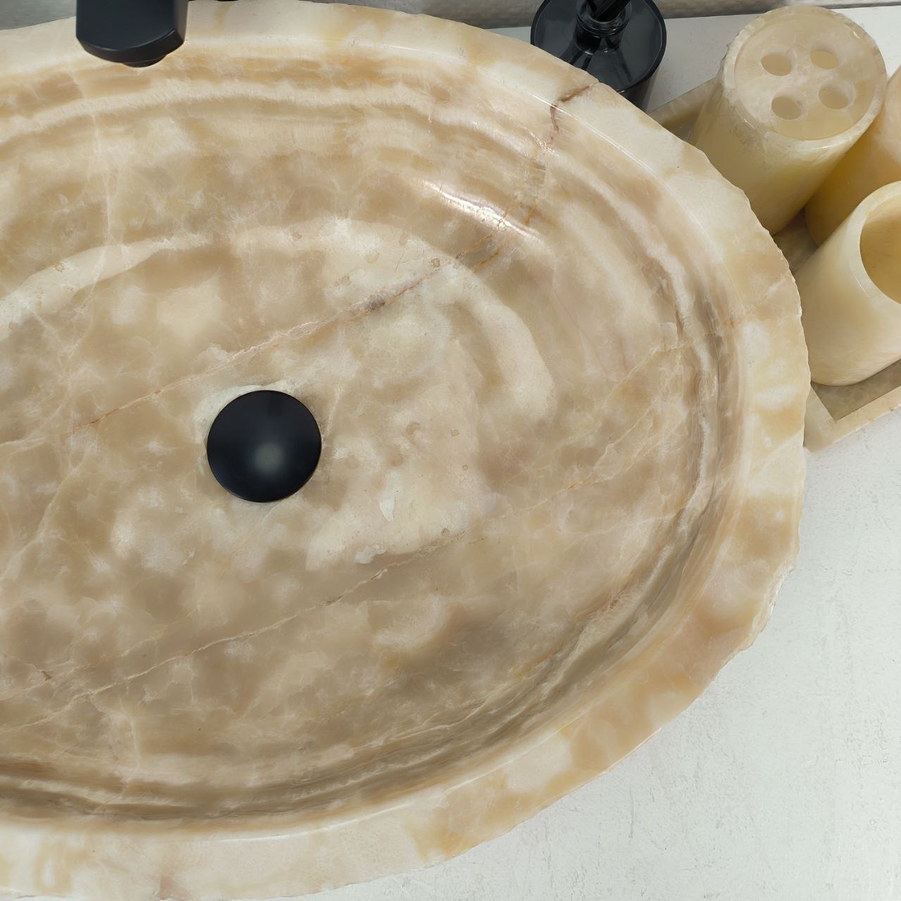 163ghgkn5kuhz7bzbbpnrxkxag4c2kyt