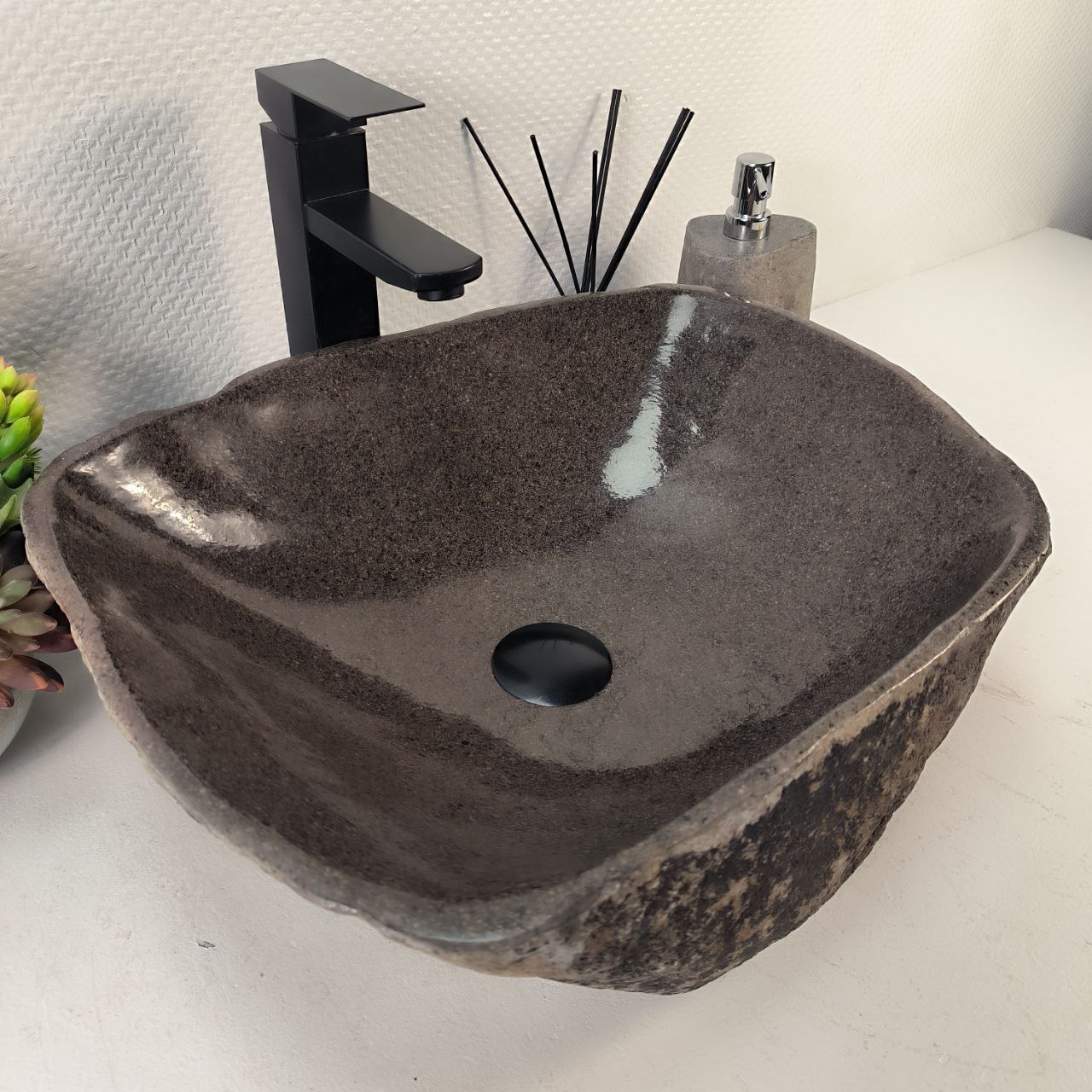 6q2igu9o7fno16b13t8ag7qa5juej59c