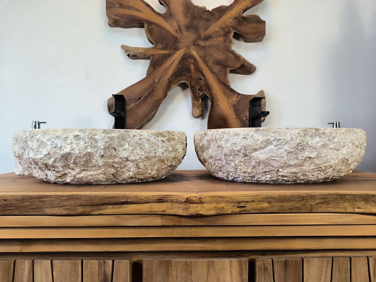 photo_2025-05-16_11-38-00