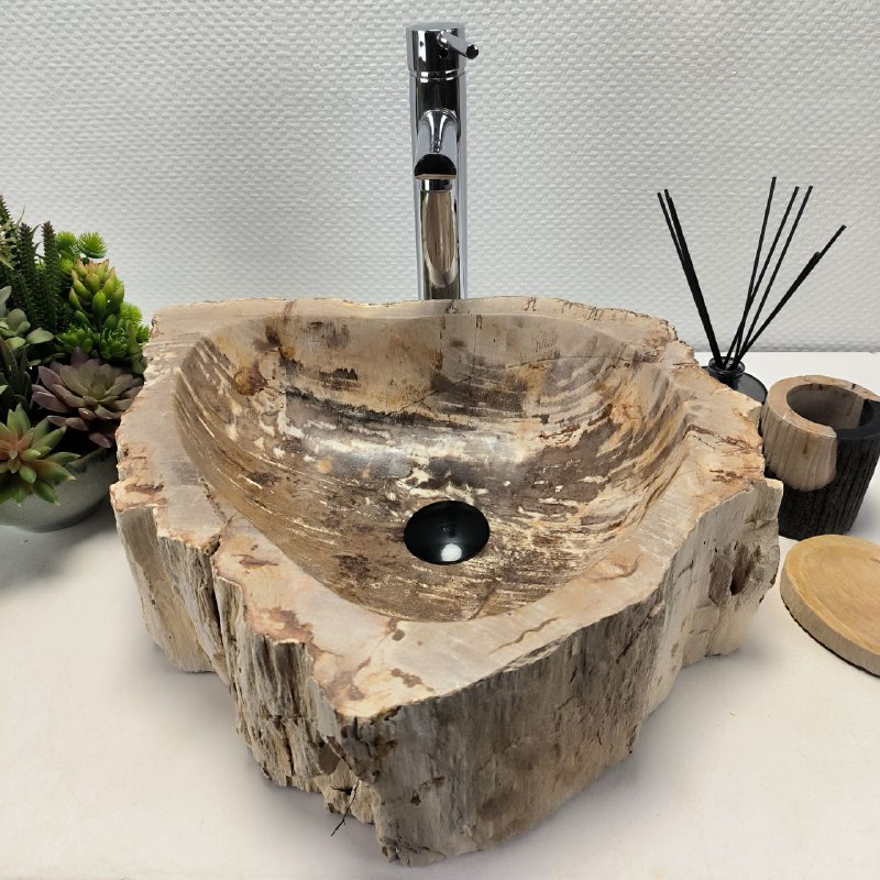 3jlg4rn0hlj0txetk6e3rmveh5zybb71