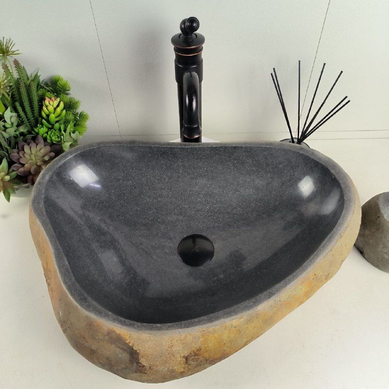Раковина из речного камня RS-62080 (57*42*15) из натурального камня