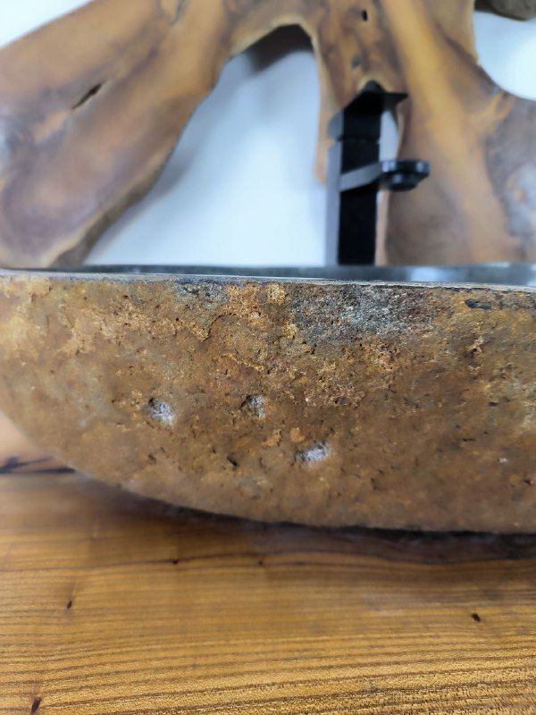 Раковина из речного камня RS-66579 56х34х15 из натурального камня
